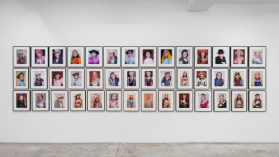 vue de l'exposition Tomasz Machcinski : american dream, I made it all because of your, galerie christian berst art brut, commissaires : katarzyna karwańska et zofia płoska-czartoryskaExposition
du 14 septembre au 10 novembre 2024 - © christian berst — art brut