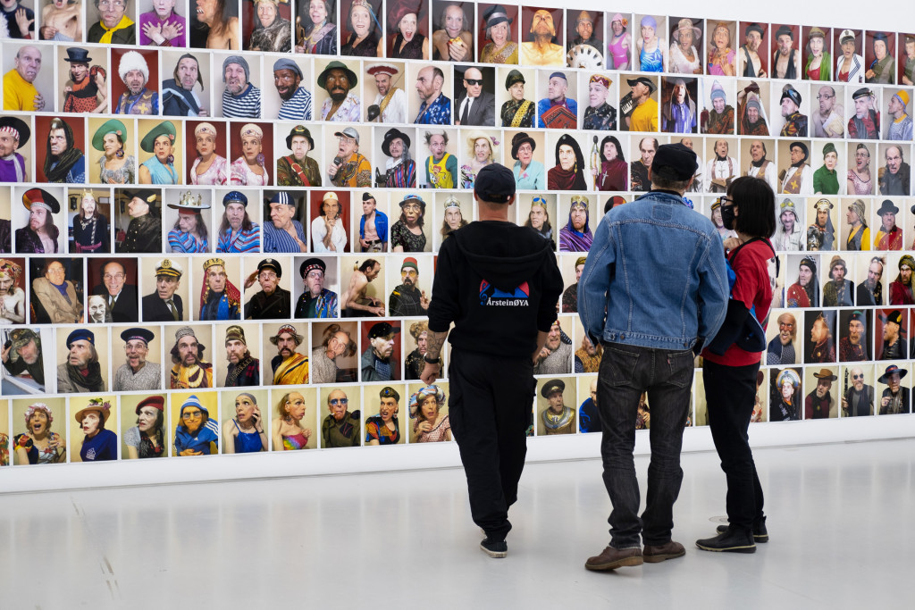 Exhibition view of *thousands of faces, hundreds of mirages*, curator: Katarzyna Karwańska, Manggha, Krakow, Poland, 2021 - © &copy; Manggha, Gabriela Czerwinska, christian berst — art brut