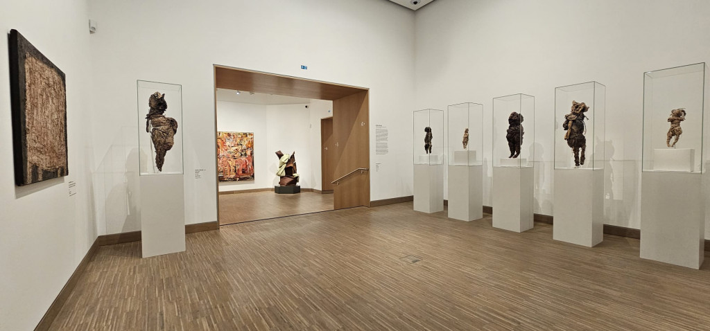 des œuvres de michel nedjar exposées à l&#8217;albertina museum de vienne - © christian berst — art brut