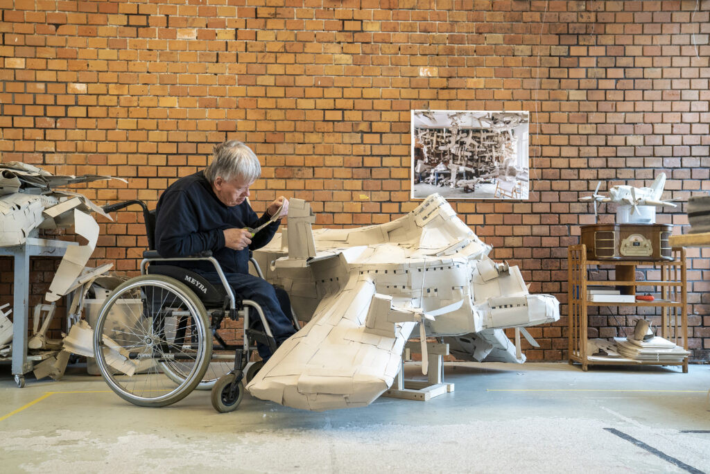 Julius Bockelt, Hans-Jörg Georgi, Julia Krauser-Harder & Joseph Lambert&#8217;s work at l&#8217;Atlas - © christian berst — art brut